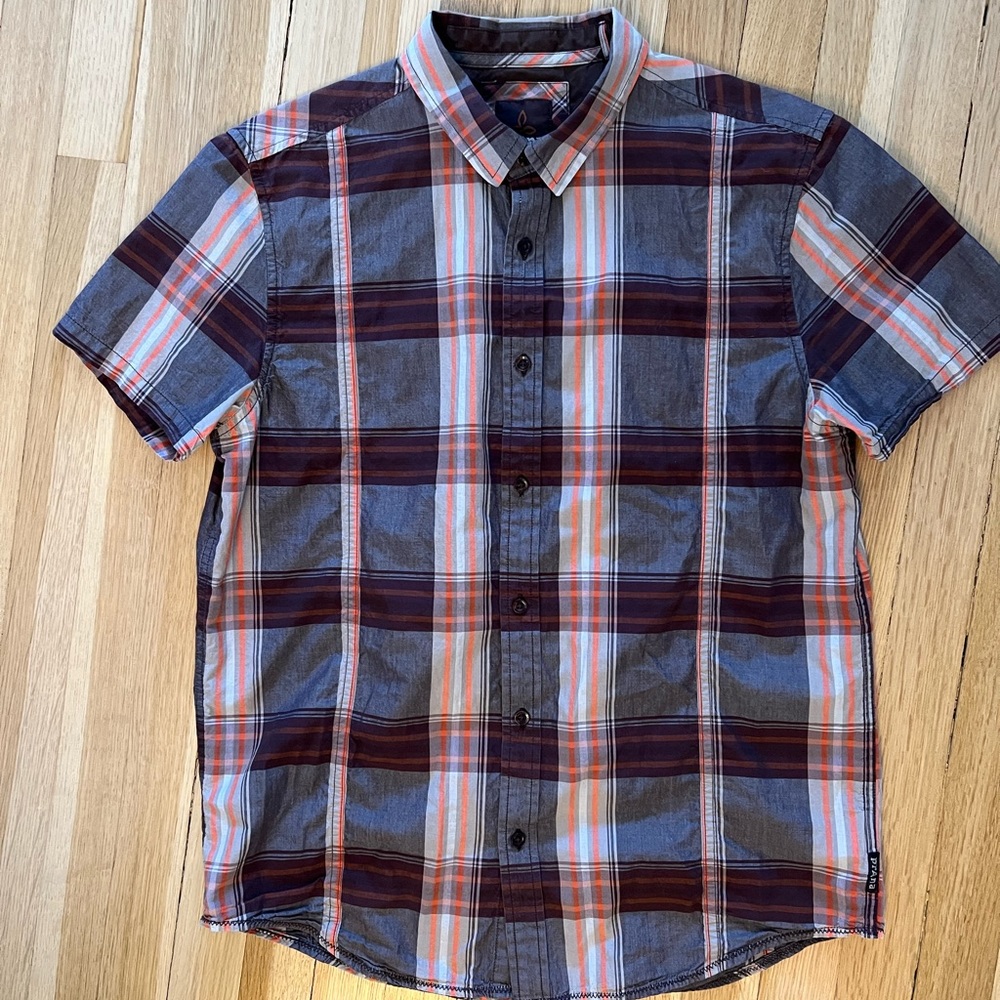 Prana men’s button down tshirt